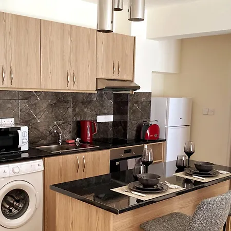 Danaos Seaside 001 With Pool In Tourist Area דירה