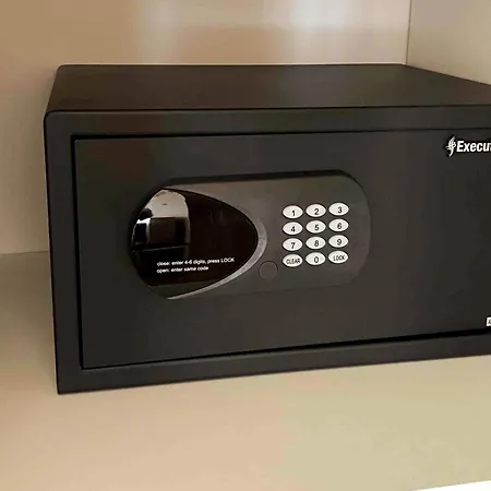 Danaos Seaside 001 With Pool In Tourist Area Lejlighed Paphos